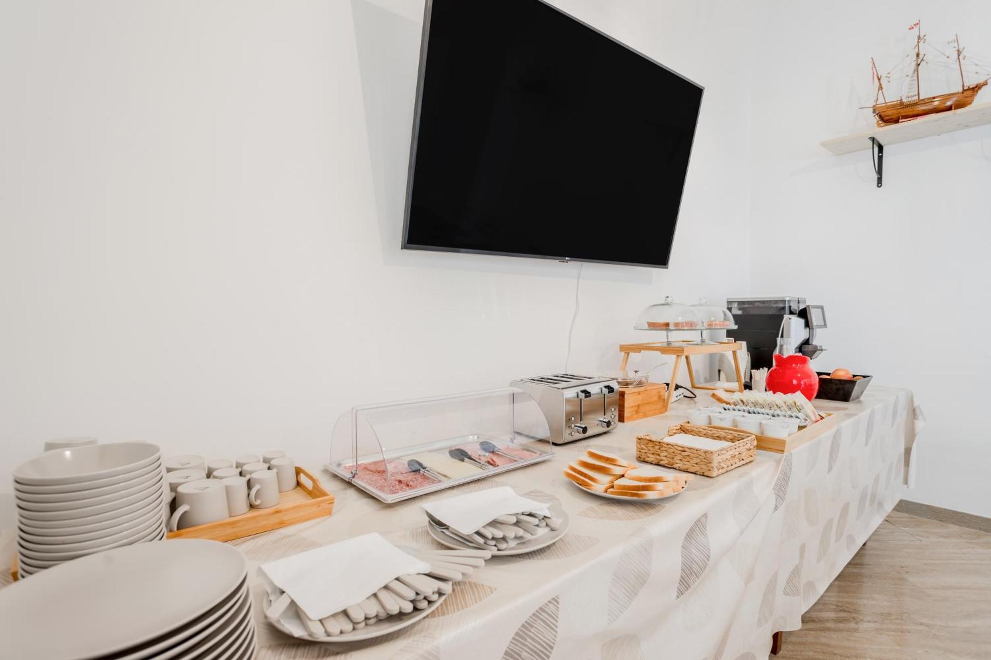 Pietramare Luxury Suites Μπάρι Εξωτερικό φωτογραφία