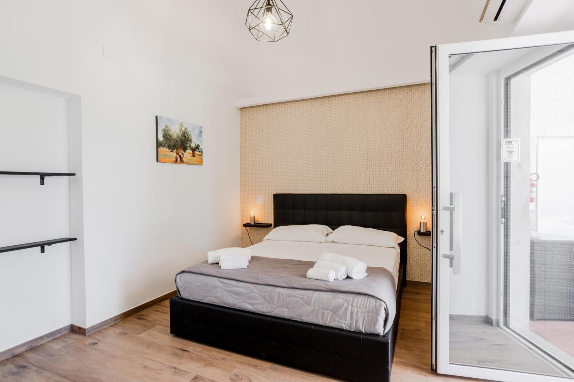 Pietramare Luxury Suites Μπάρι Εξωτερικό φωτογραφία