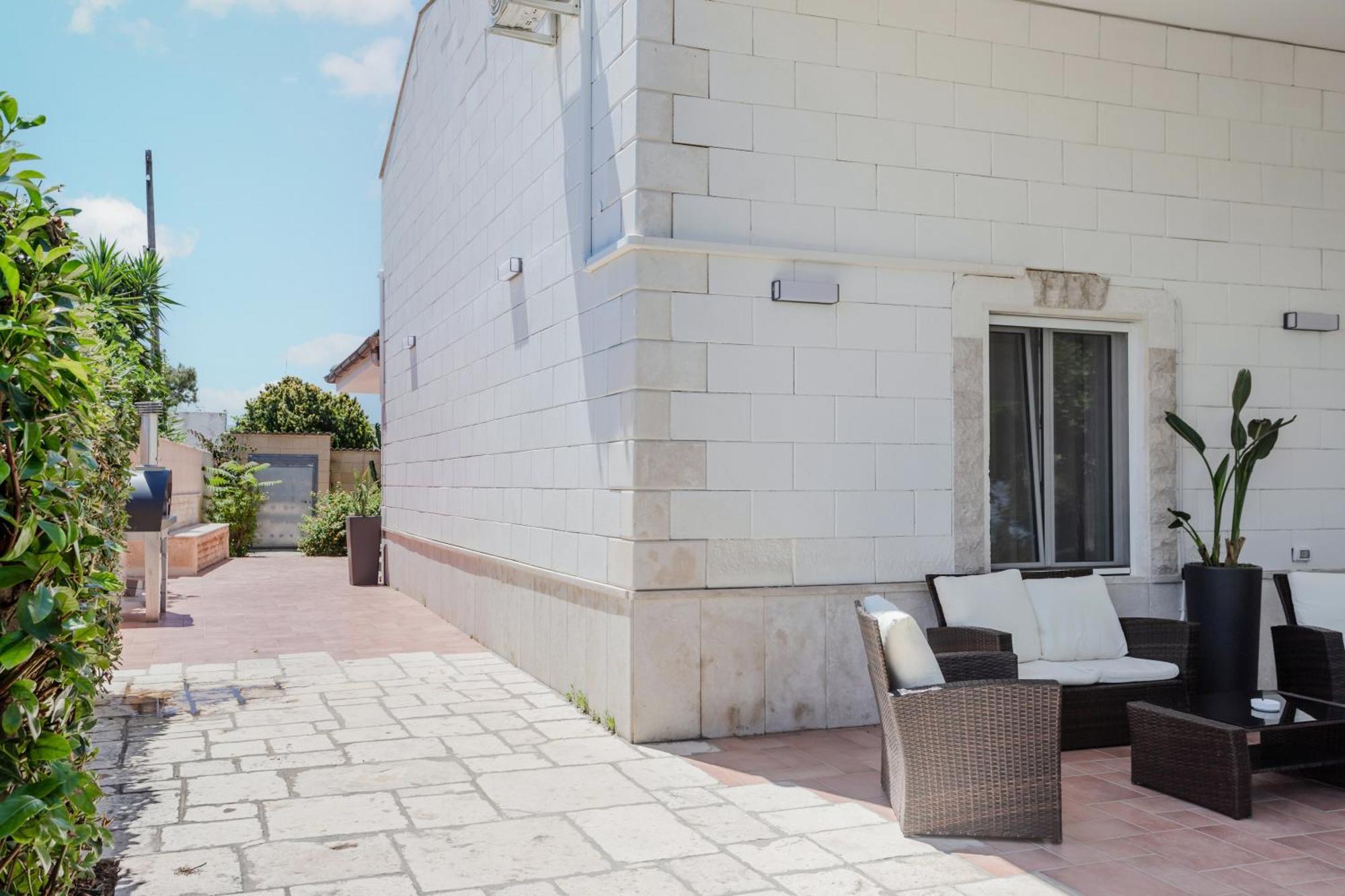 Pietramare Luxury Suites Μπάρι Εξωτερικό φωτογραφία