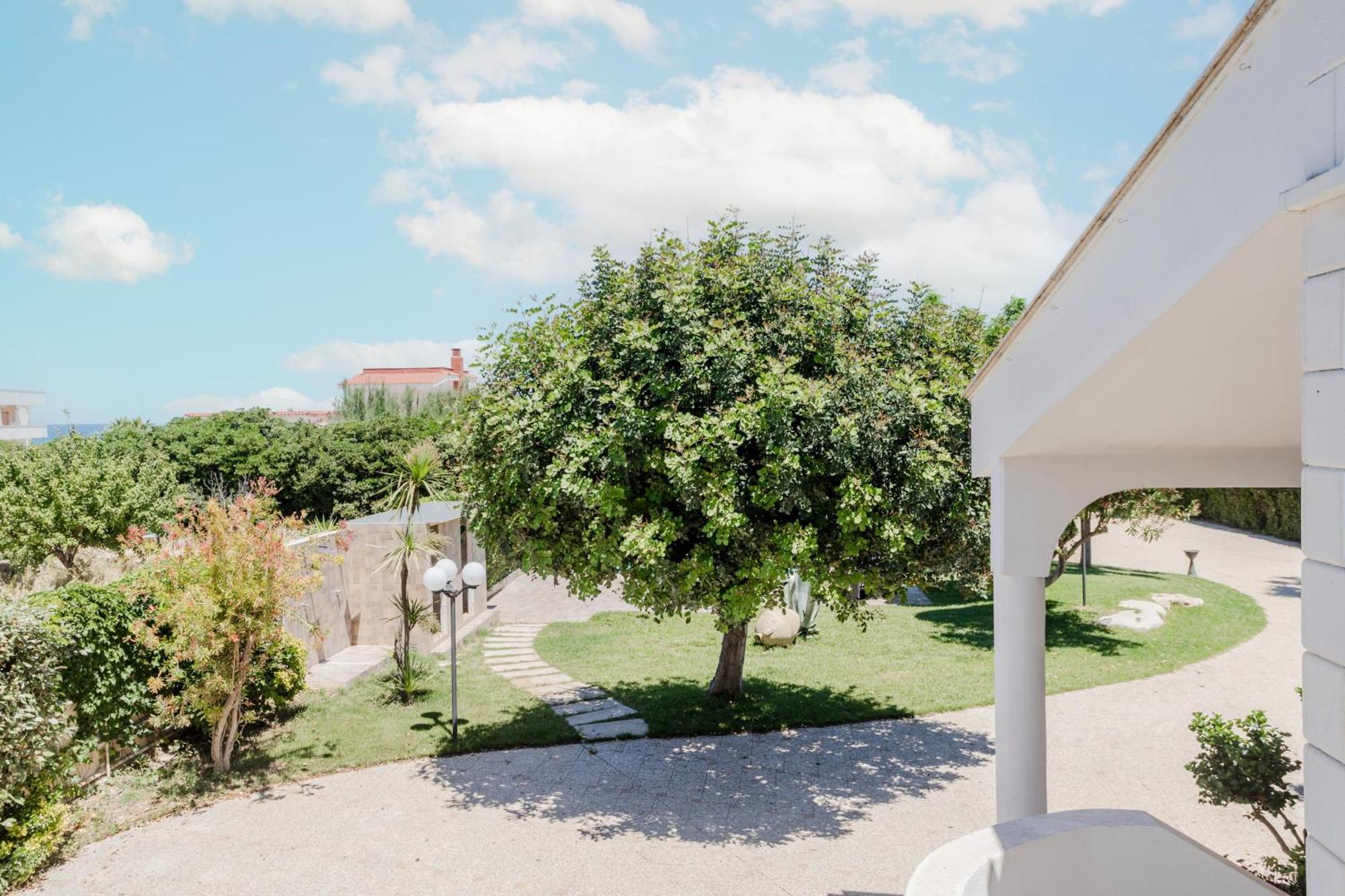 Pietramare Luxury Suites Μπάρι Εξωτερικό φωτογραφία