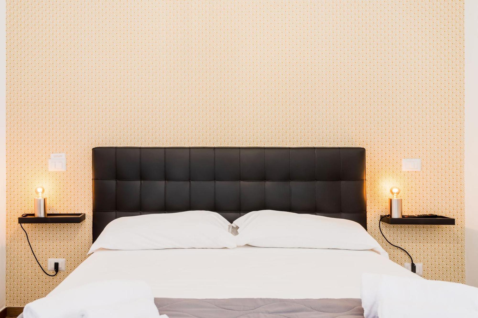 Pietramare Luxury Suites Μπάρι Εξωτερικό φωτογραφία