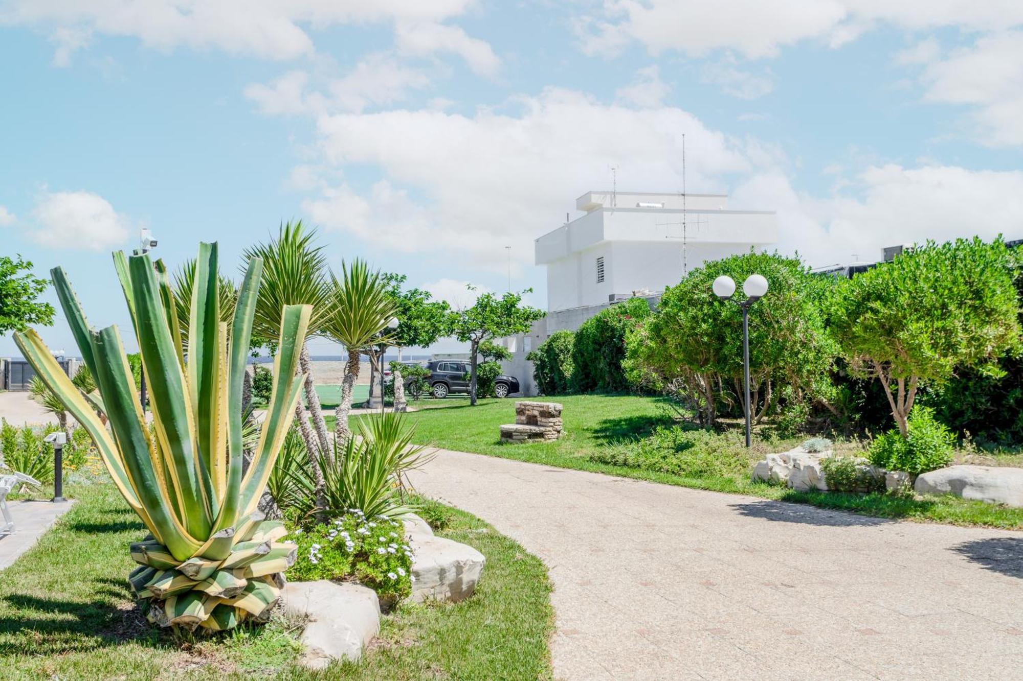 Pietramare Luxury Suites Μπάρι Εξωτερικό φωτογραφία