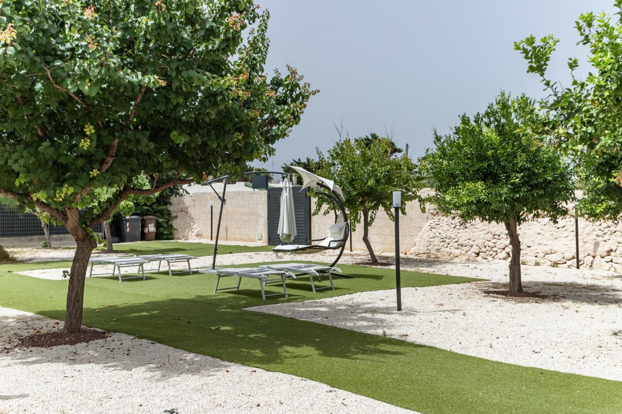 Pietramare Luxury Suites Μπάρι Εξωτερικό φωτογραφία